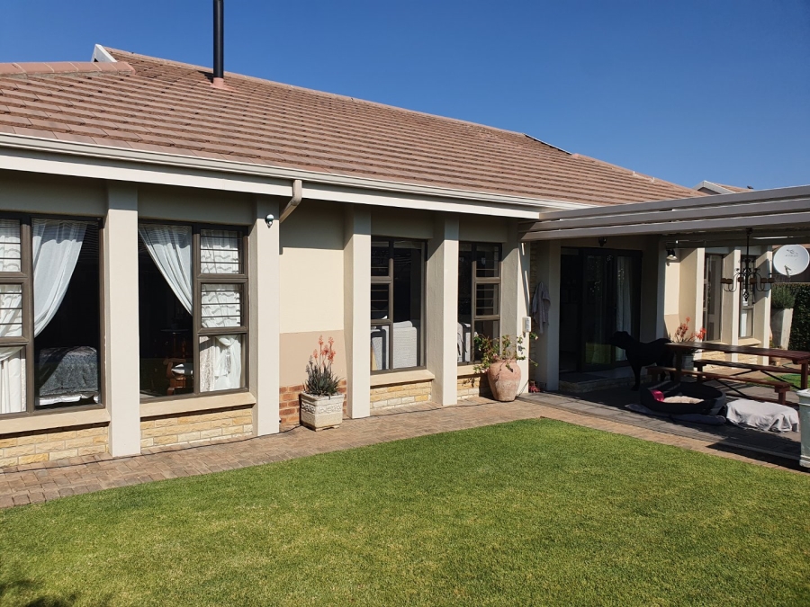 3 Bedroom Property for Sale in La Provance Free State